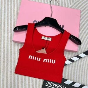 MIUMIU Women's Knitted Sleeveless Vest